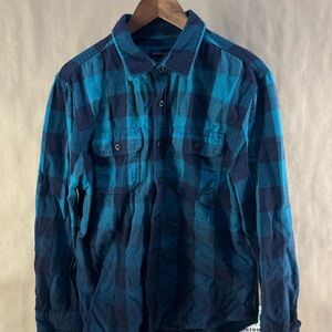 American Eagle Men’s Plaid Shirt (Size L)